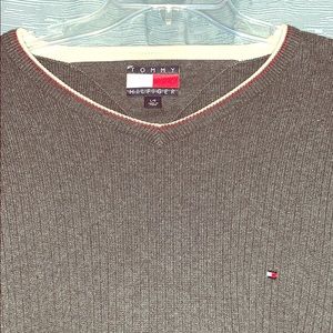 Vintage Tommy Hilfiger Sweater Gray